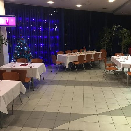 Tanagra Hotel Vilnius Ngoại thất bức ảnh