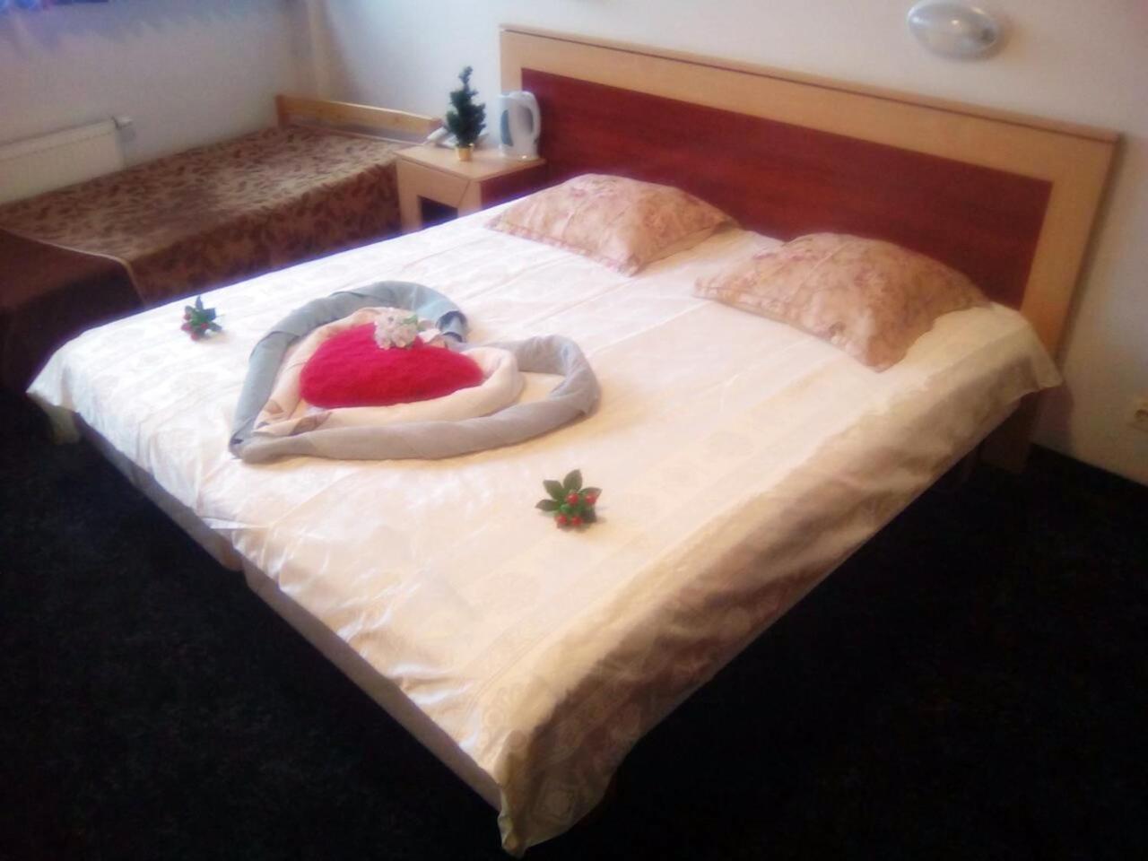 Tanagra Hotel Vilnius Ngoại thất bức ảnh