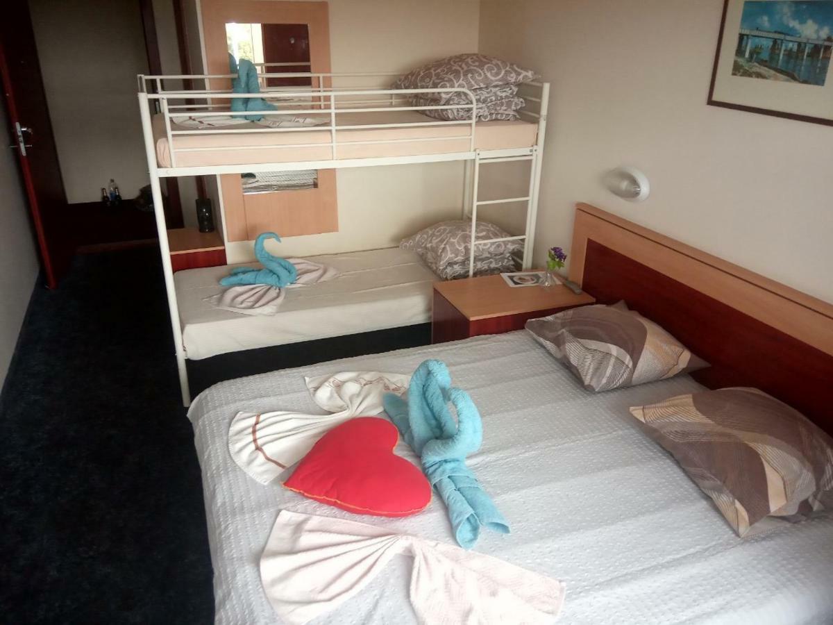 Tanagra Hotel Vilnius Ngoại thất bức ảnh